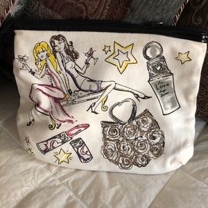 Brighton suit holder